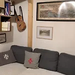 Small And Cozy Studio Apartment In Florence